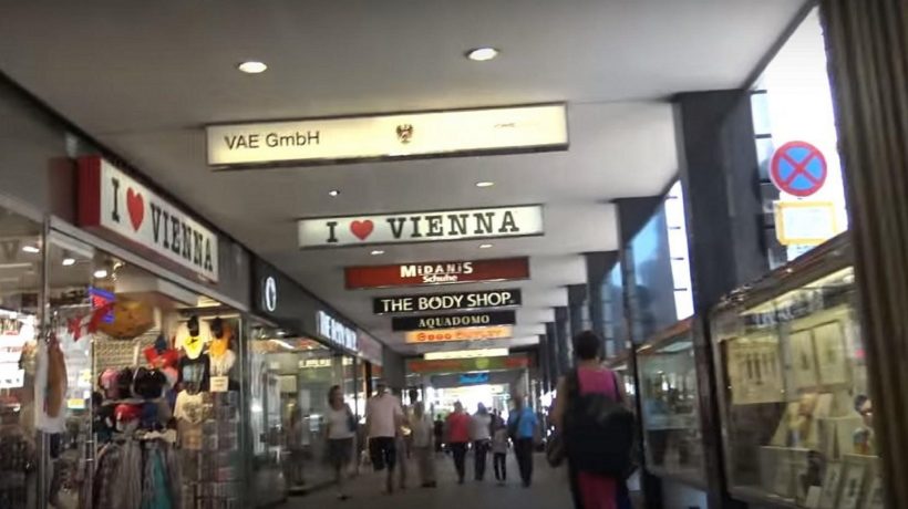 Signs that you need to have in your retail business