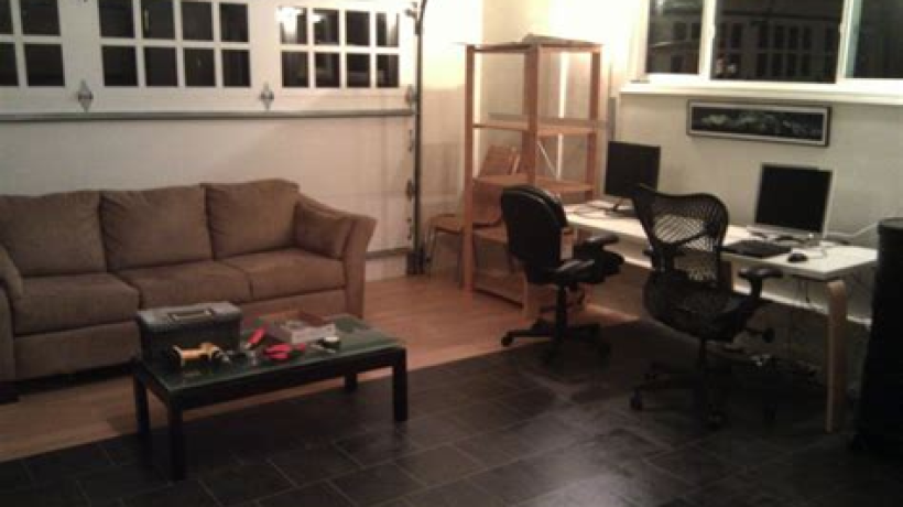 The Benefits of Converting Your Garage Into a Home Office